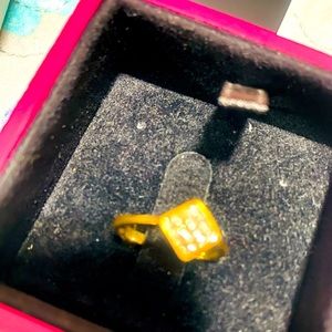 18K Diamond Ring Qatar Yellow Gold in size 5.5 (resized)